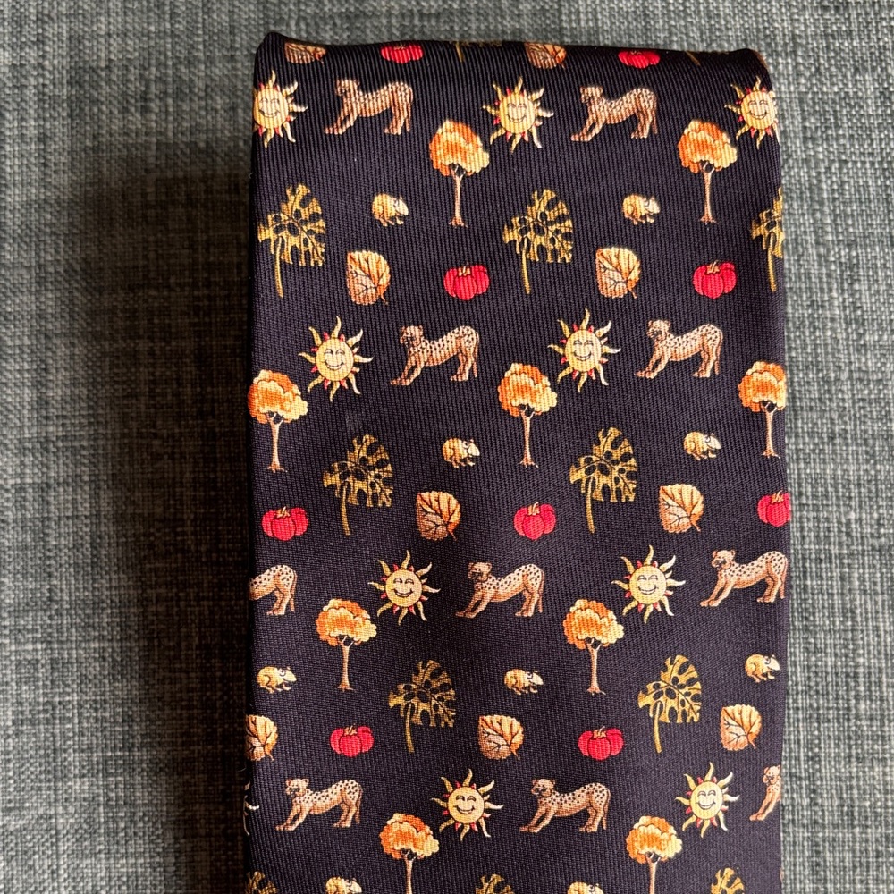 Salvadore Ferragamo Men's 100% silk jungle sun leopard animal tie black EUC work - Picture 3 of 8